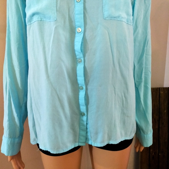 Atmosphere Light Blue V Neck Long Sleeves Light Button Down Top - Picture 3 of 12